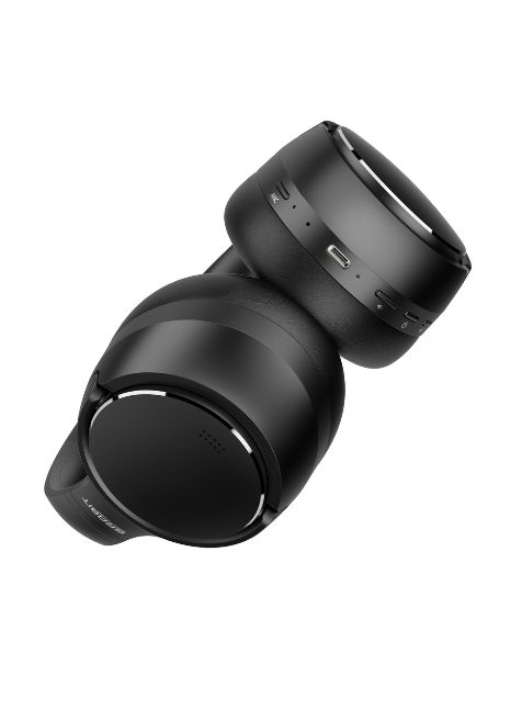 GRABIT-mobile-accessories-high-quality-phone-chargers-stereo-headsets-mono-headsets-PVC-cables-nylon-braided-cables-travel-chargers-designed-for-durability-fast-charging-superior-performance